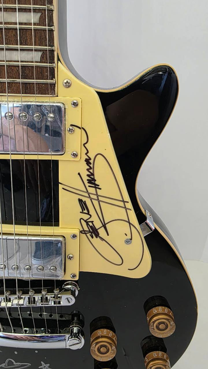 Kiss Gene Simmons, Peter Criss, Paul Stanley and Ace Frehley vintage black full size Glen Burton Les Paul-style electric guitar with sketches signed with proof and full provenance & CHAT GPT Authentication analysis - AA0926075 - image 3