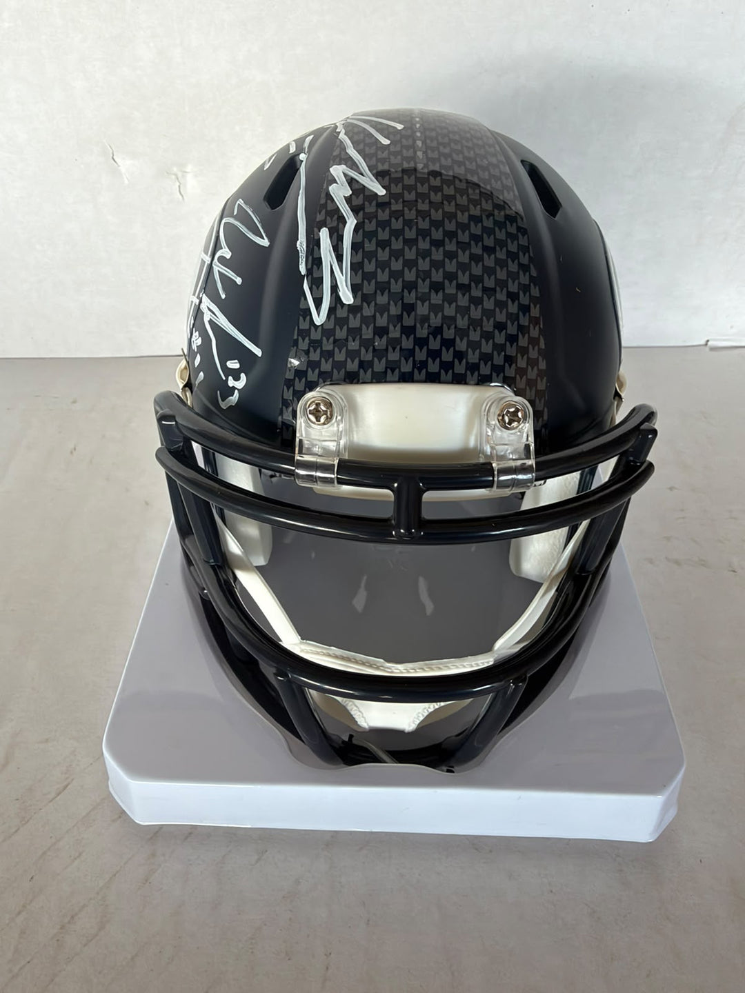 Seattle Seahawks Keneth Walker 111, Sam Darnold, Jaxson Smith- Njigba, Cooper Kupp Riddell mini helmet signed with photo proof full provenance & CHAT GPT Authentication analysis - AA09260237 - image 3