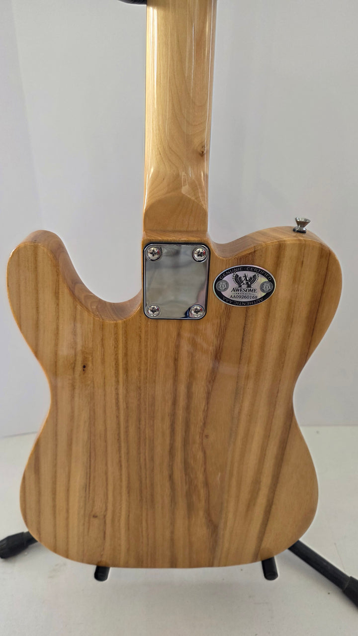 Garth Brooks telecaster, electric guitar photo proof, CHAT GPT AI verified analysis OF AUTHENTICATION & certification with provenance - AA09260168 - image 4