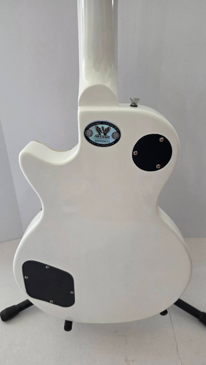 Alice in Chains Layne Staley, Jerry Cantrell, Sean Kinney and Mike Inez vintage white full size Glen Burton Les Paul-style electric guitar signed with proof and full provenance & CHAT GPT Authentication analysis - AA0926072 - image 5