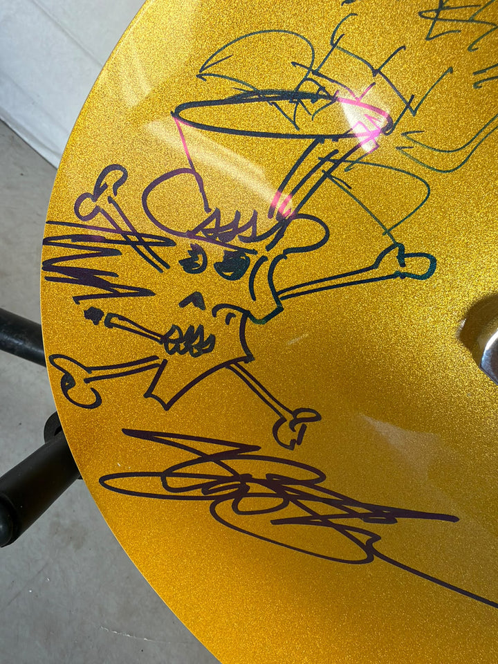 Angus Young Slash Keith Richards vintage gold les paul electric guitar signed with photo proof and full provenance & CHAT GPT Authentication analysis - AA09260248 - image 6