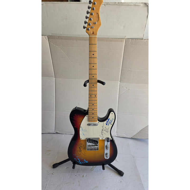 Alice N' Chains Mike Starr Layne Staley Jerry Cantrell Sean Kinney stratocaster electric guitar signed with proof.