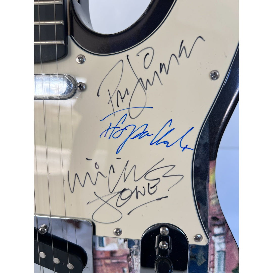 Clash, Joe Strummer, Mick Jones, Paul Simonon, Topper Headon, ONE OF A KIND telecaster, electric guitar, signed, with proof.
