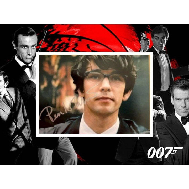 Ben Whishaw Q James Bond 5 x 7 photo signed