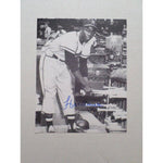 Load image into Gallery viewer, Hank Aaron 8 x 10 signed photo - Awesome Artifacts 
