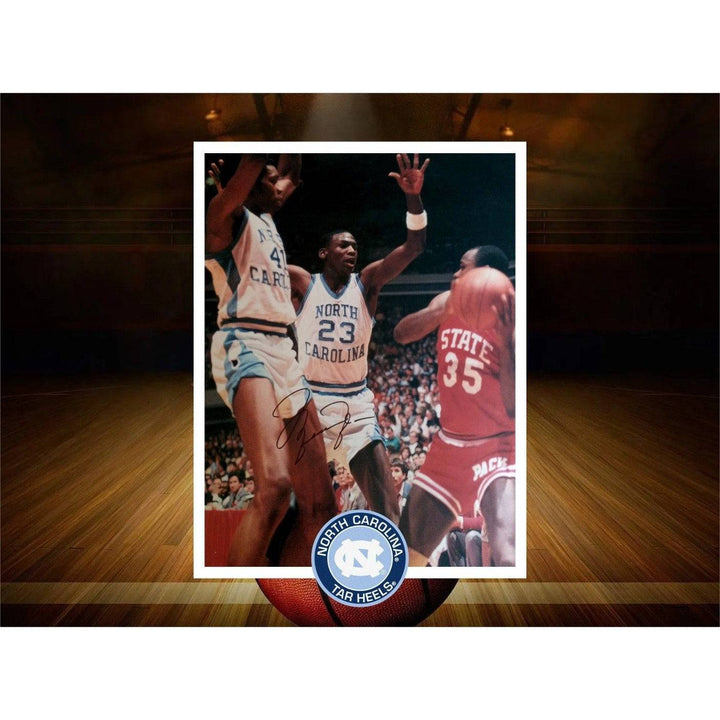 Michael Jordan North Carolina Tar Heels 16 x 20 photo signed with proof