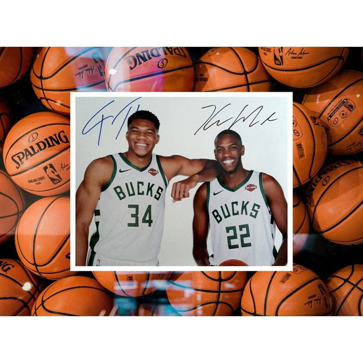 Milwaukee Bucks Giannis Antetokounmpo Kris Middleton 8 x 10 photo signed with proof