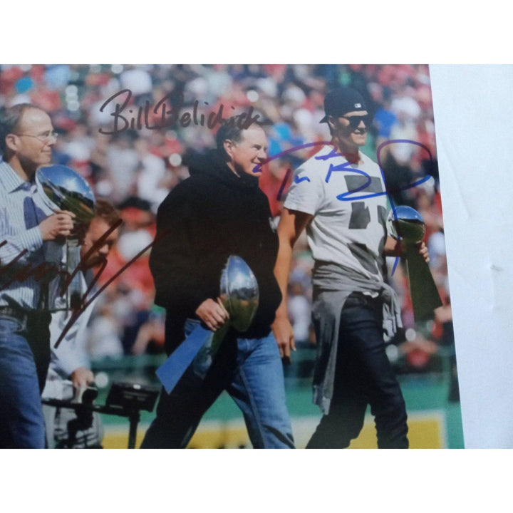 Robert Kraft, Tom Brady, Bill Belichick 8 x 10 signed photo with proof