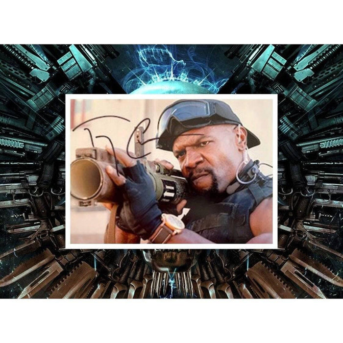 Terry Crews The Expendables 5 x 7 photo signed