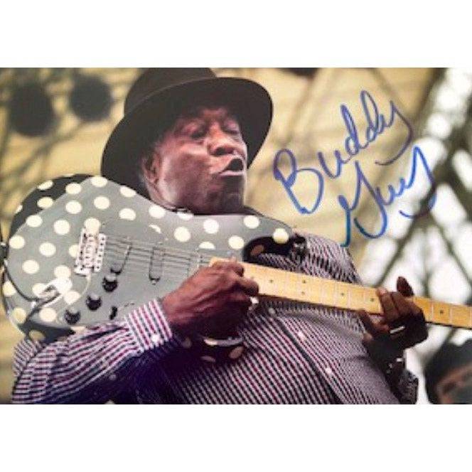 Buddy Guy 5 x 7 photo signed with proof