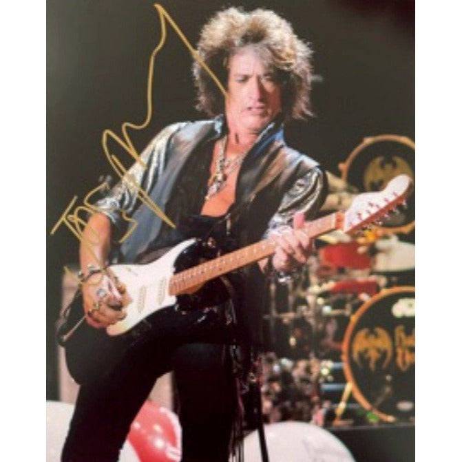 Joe Perry Aerosmith 8 x 10 signed photo with proof