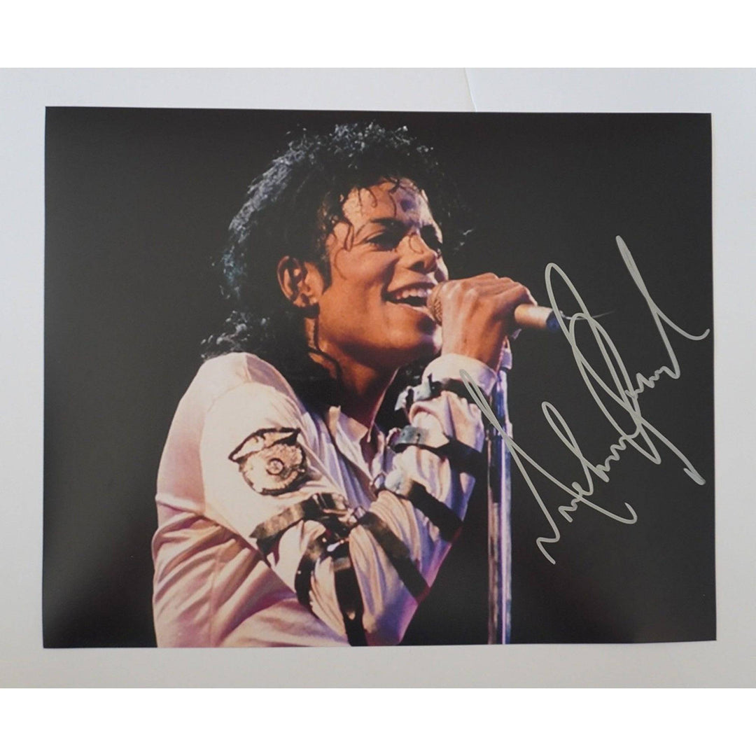 Michael Jackson 8 by 10 signed photo with proof