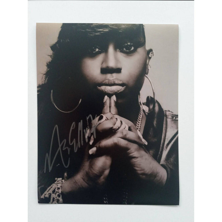 Missy Elliott Melissa Arnette Elliott 8x10 signed photo with proof - Awesome Artifacts 