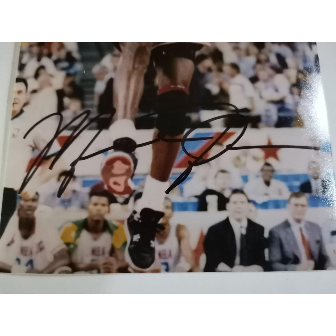 Michael Jordan Chicago Bulls 5 x 7 photo signed with proof