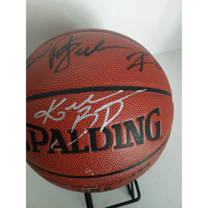 Chick Hearn, Magic Johnson, Kobe Bryant 20 Lakers Legends All Time Greats signed ball with proof - Awesome Artifacts 