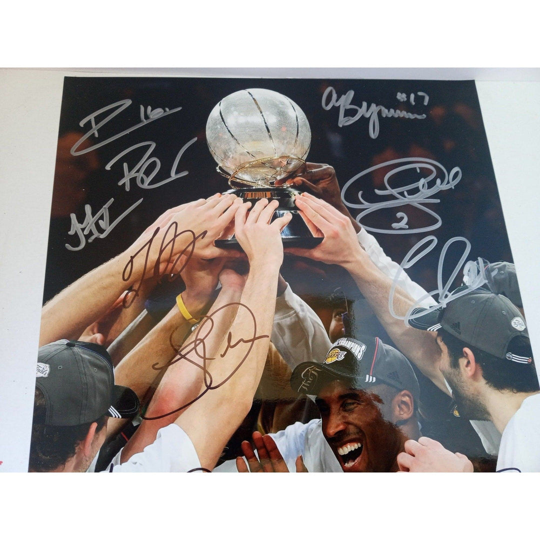 Kobe Bryant, Pau Gasol, Los Angeles Lakers 11 x 14 World Champs team signed photo signed with proof - Awesome Artifacts 