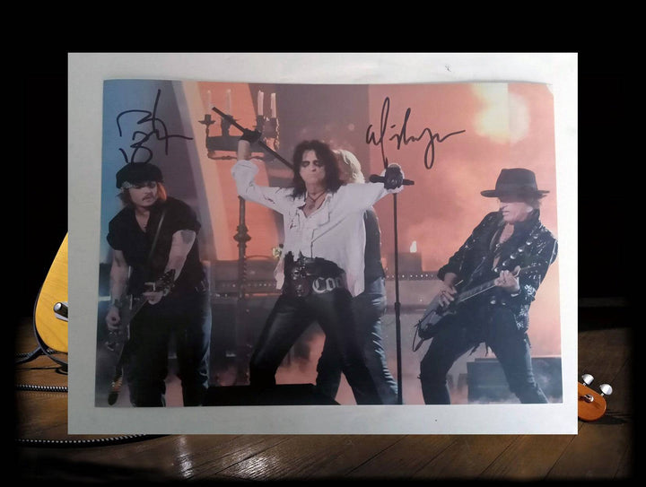 Hollywood Vampires Alice Cooper and Johnny Depp 8 x 10 photo signed with proof - Awesome Artifacts 