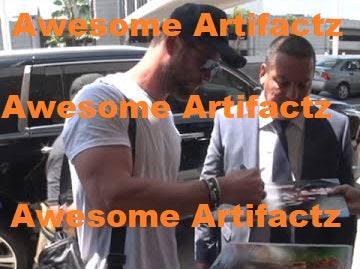 Chris Hemsworth Thor The Avengers Age of Ultron 5 x 7 photo signed with proof - Awesome Artifacts 