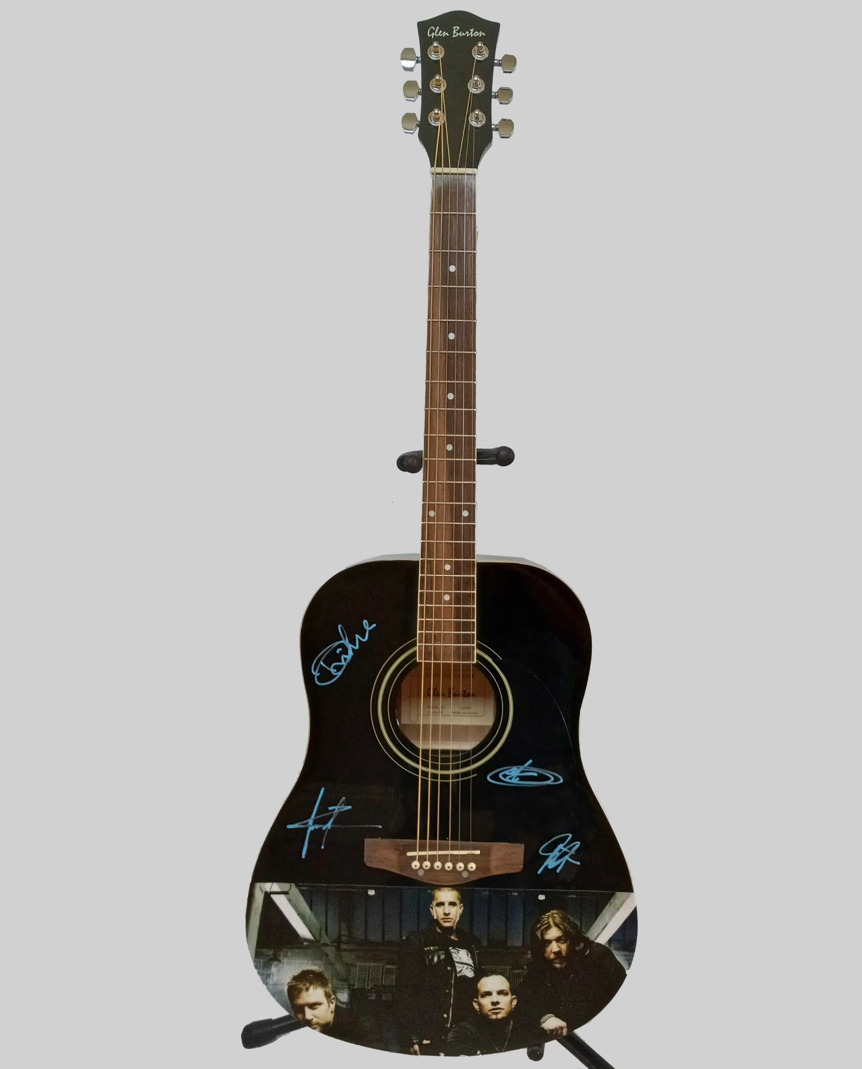 Scott Stapp, Mark Tremonti, Scott Phillips, Creed signed one of a kind guitar with proof - Awesome Artifacts 