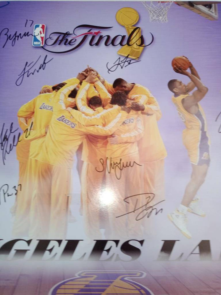 Kobe Bryant, Phil Jackson, Pau Gasol, Derek Fisher, Los Angeles Lakers 20x30 photo signed with proof - Awesome Artifacts 