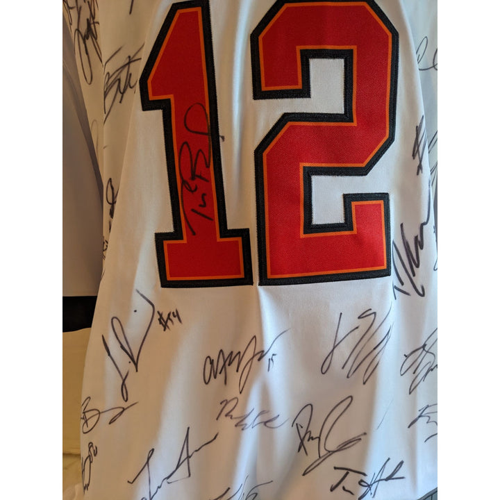 Tom Brady Tampa Bay Buccaneer's 2020 sb champs 2021 team signed game model jersey signed with proof