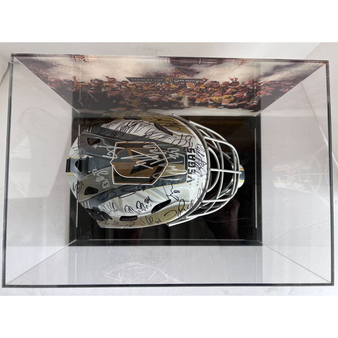 Las Vegas Knights 2022-23 Stanley Cup Champions Team signed mask with acrilyc display case