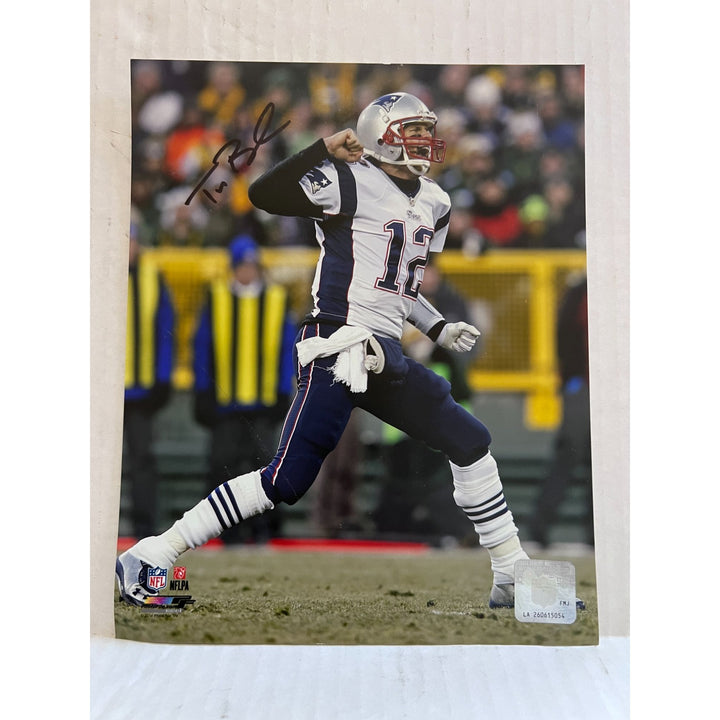 Tom Brady New England Patriots 8x10 signed with proof