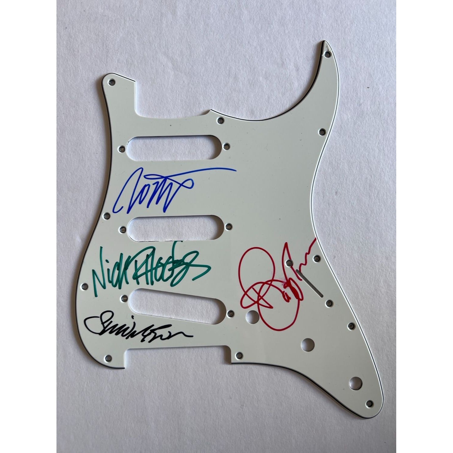 Duran Duran Simon Lebon Nick Rhodes Roger Taylor Andy Taylor Stratocaster electric guitar pickguard signed with proof