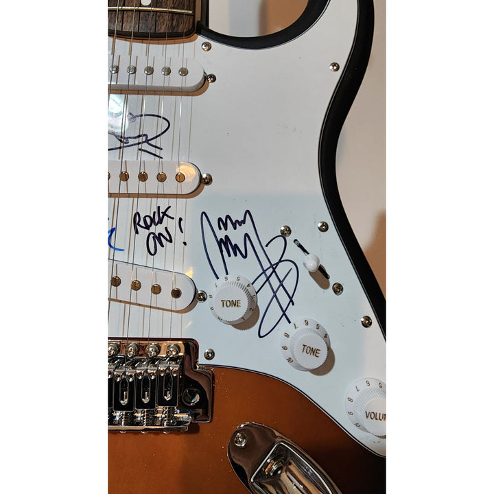 Led Zeppelin Jimmy Page , Robert Plant & John Paul Jones Fender Stratocaster electric guitar signed with proof