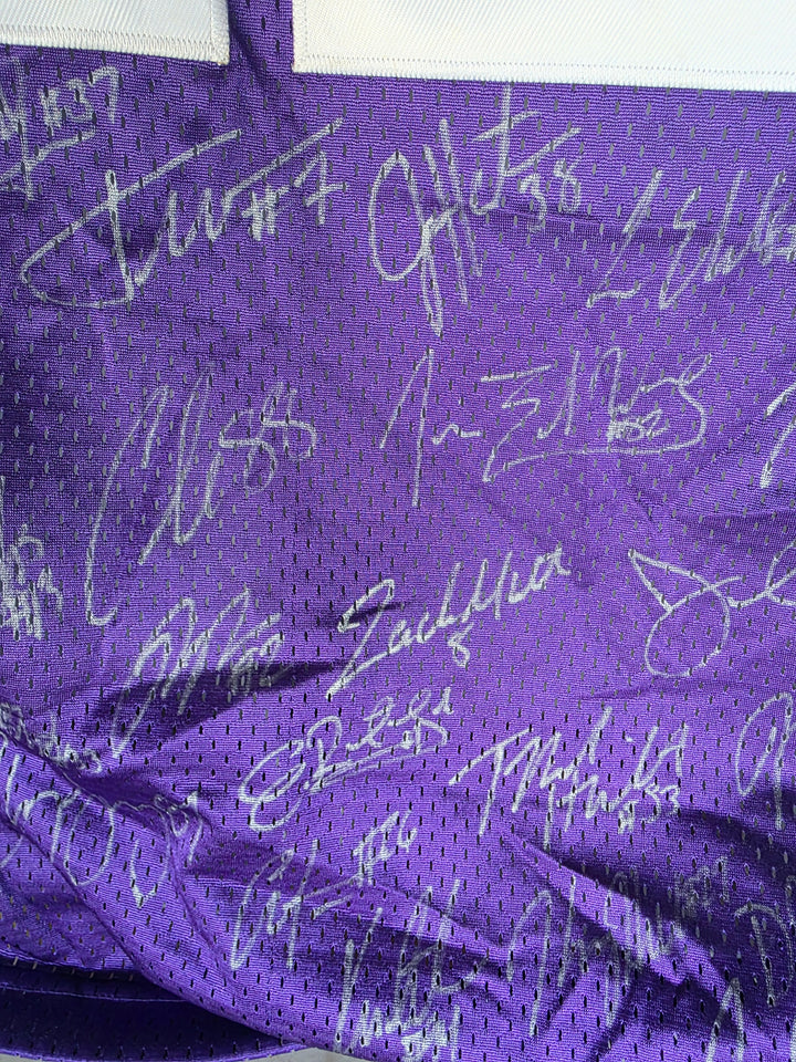 Jarrett Lee 2010-11 LSU Tigers Game Model Jersey Team Signed National Champs - original photo 5