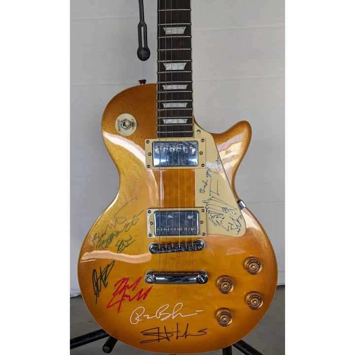 Tom Petty signed with sketch and the Heartbreakers vintage les paul full size electric guitar signed with proof