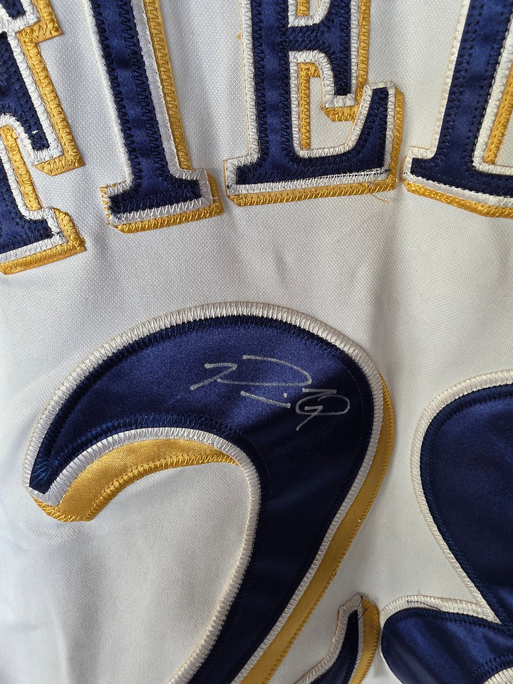 Prince Fielder autograph close-up