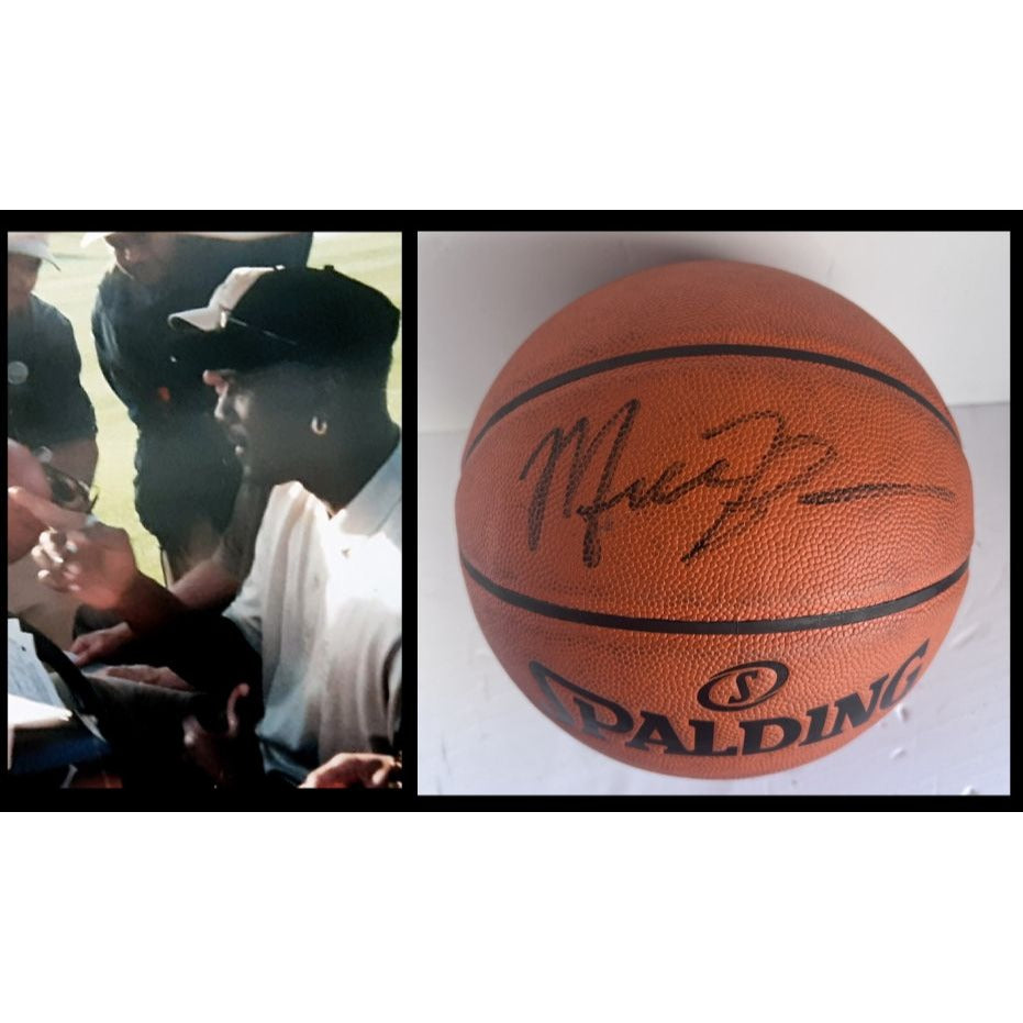 Michael Jordan Salding game model basketball signed with proof with free acrylic case