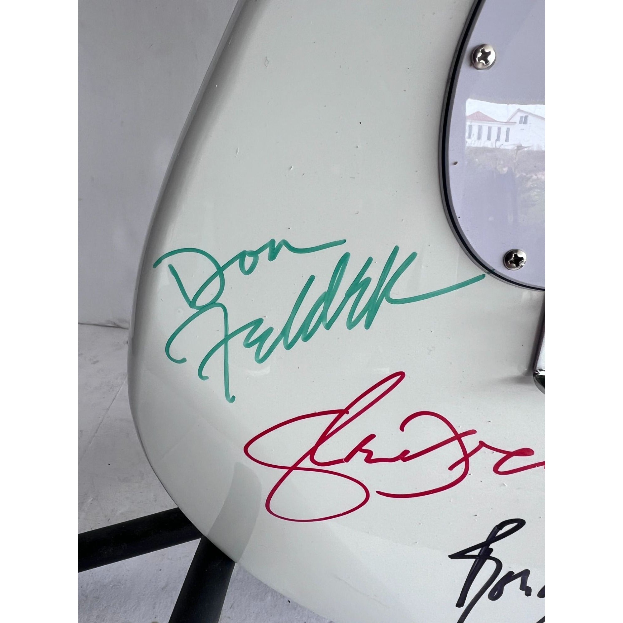 The Eagles Don Henley, Glenn Frey, Timothy B. Schmidt, Joe Walsh, Bernie Leadon Stratocaster electric guitar signed  with proof