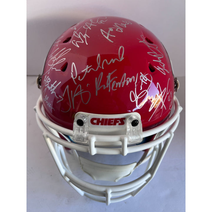 Kansas City Chiefs Patrick Mahomes Tyreek Hill Travis Kelce 2019-2020 Super Bowl champions Speed Authentic team signed helmet with proof