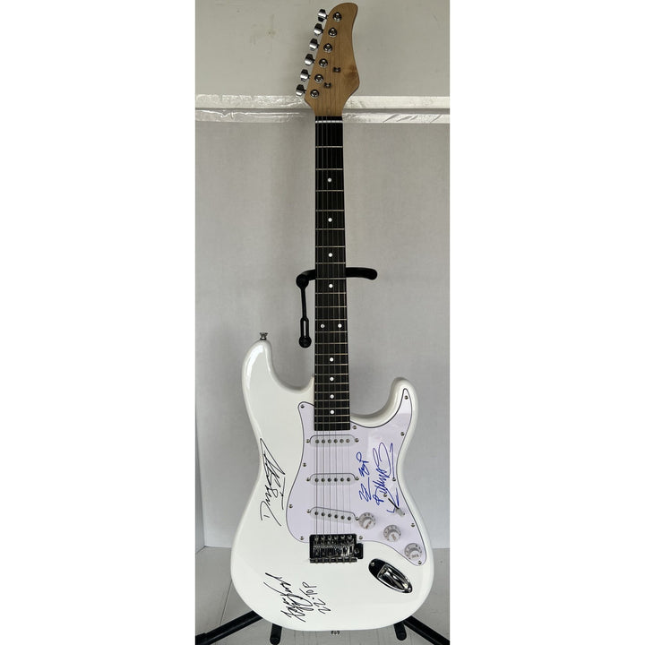 ZZ TOP Billy Gibbons, Dusty Hill, Frank Beard stratocaster electric guitar signed with proof