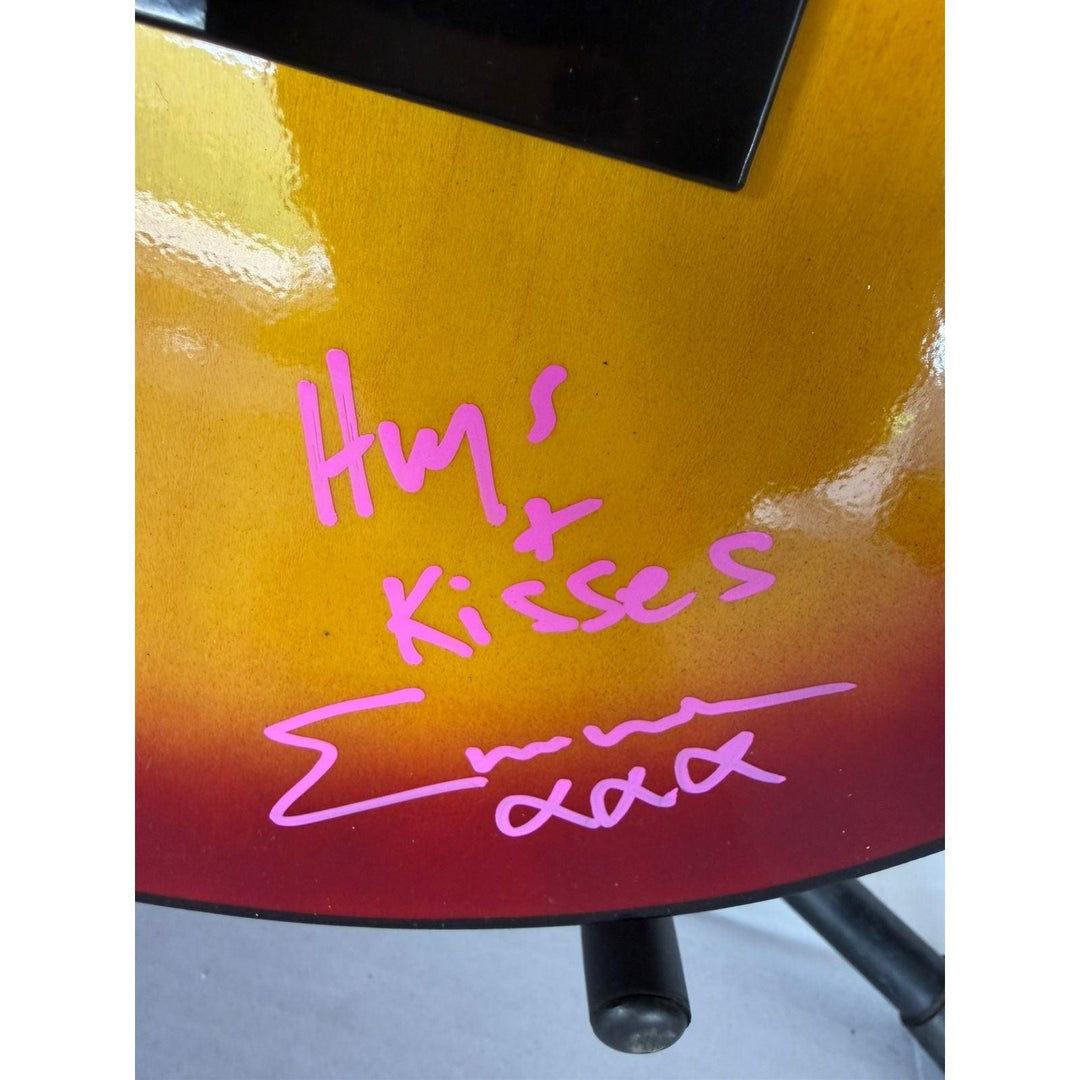 Spice Girls  Geri Halliwell Melanie Chisholm Victoria Beckham Melanie Brown and Emma Bunton vintage acoustic guitar signed with proof