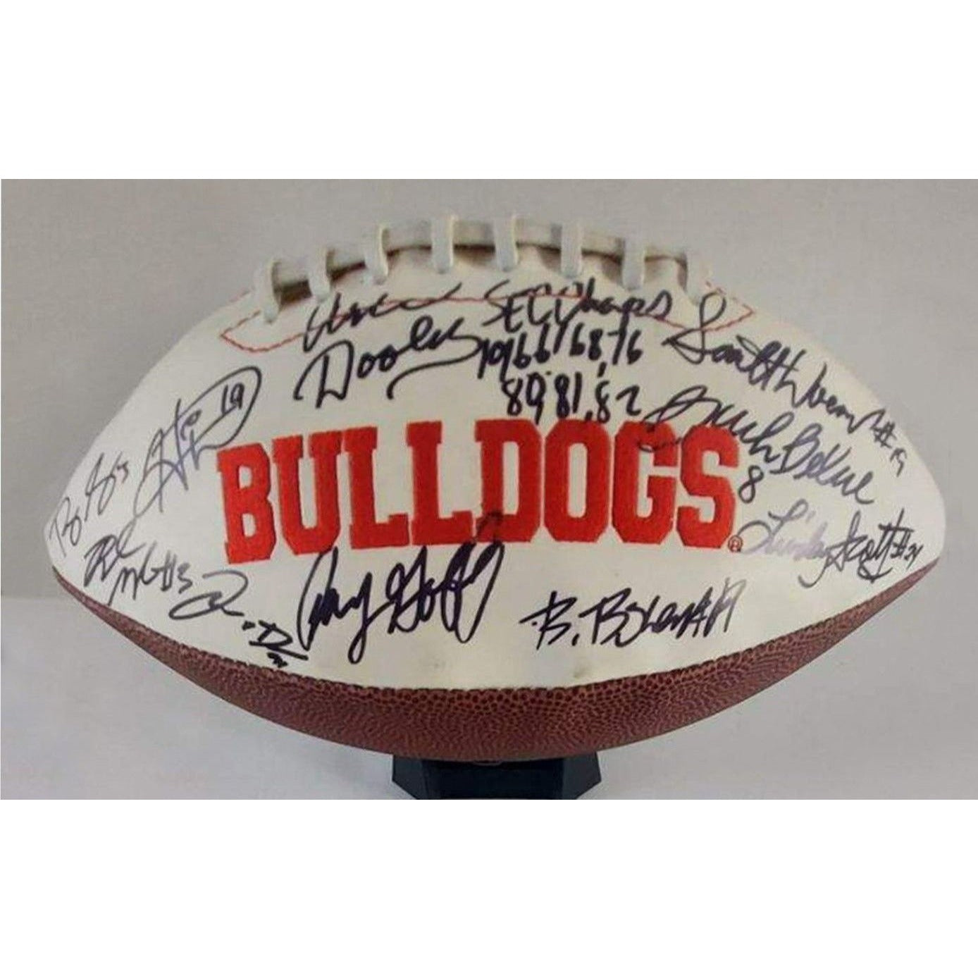 Georgia Bulldogs Kirby Smart, Stetson Bennett, Herschel Walker 30 all time greats signed football with proof