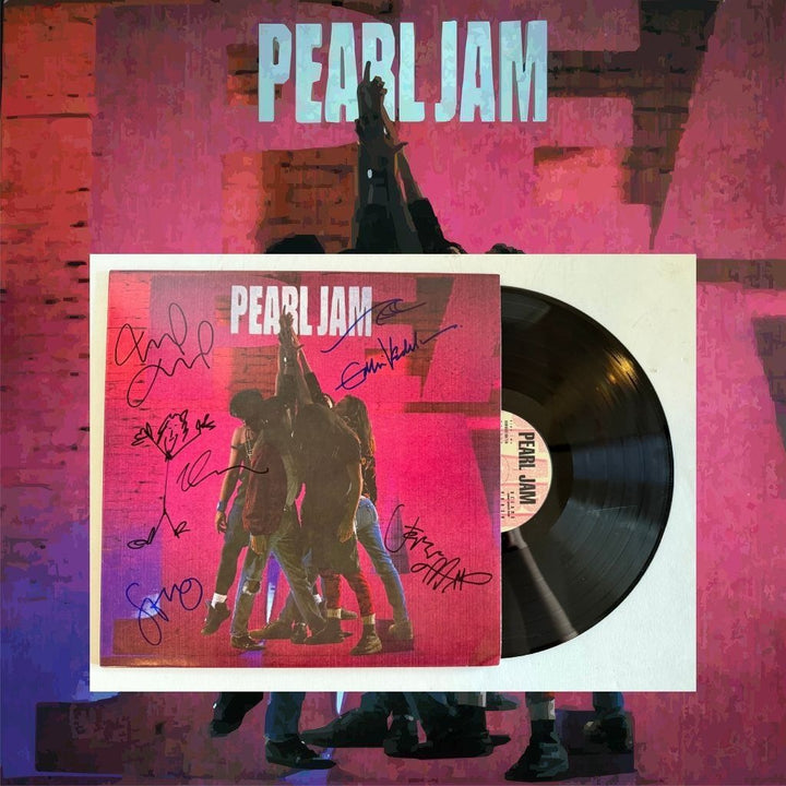Pearl Jam original lp Eddie Vedder, Jeff Ament, Stone Gossard, Mike McCready, Dave Abbruzzese signed with proof