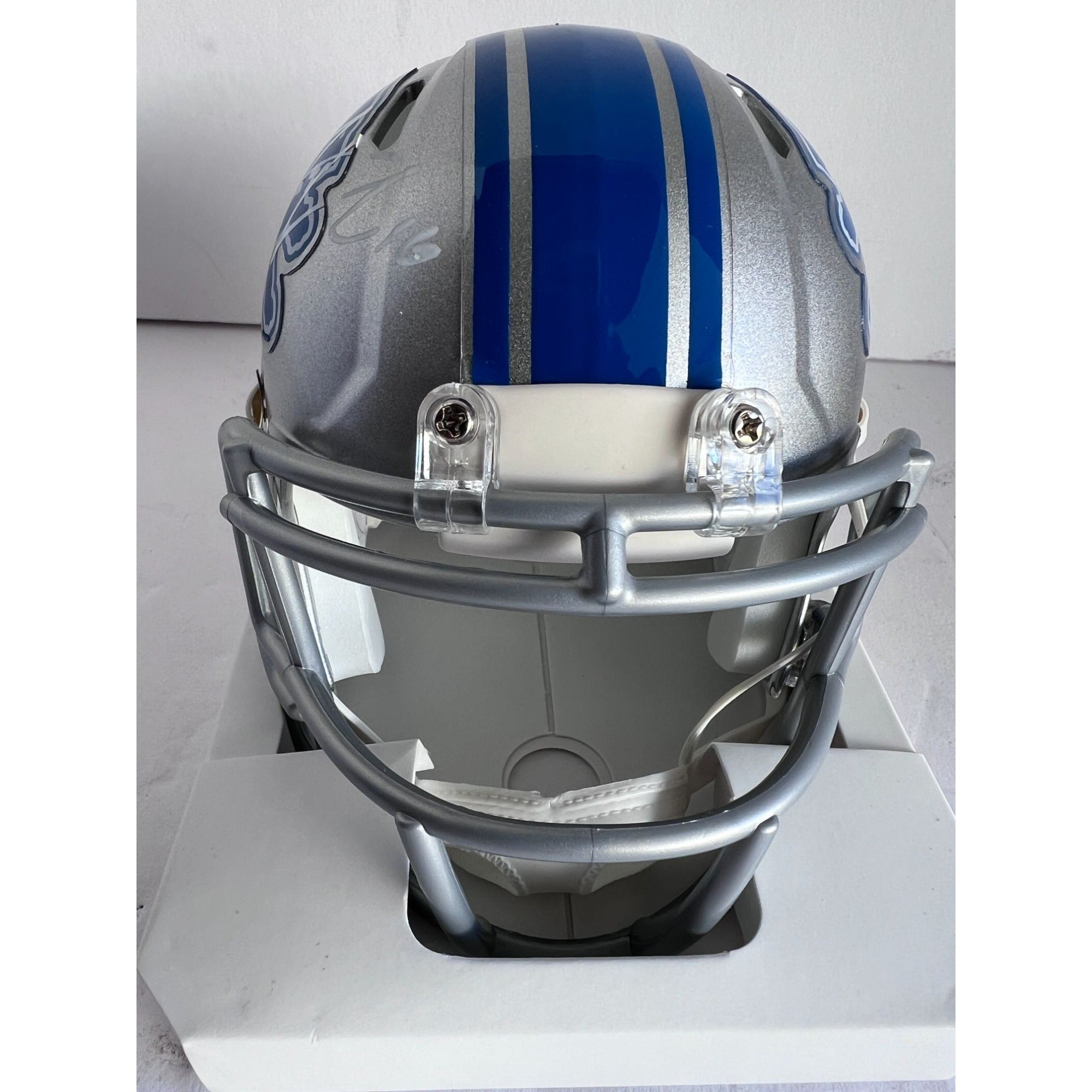 Jared Goff, Detroit Lions, mini helmet signed with proof