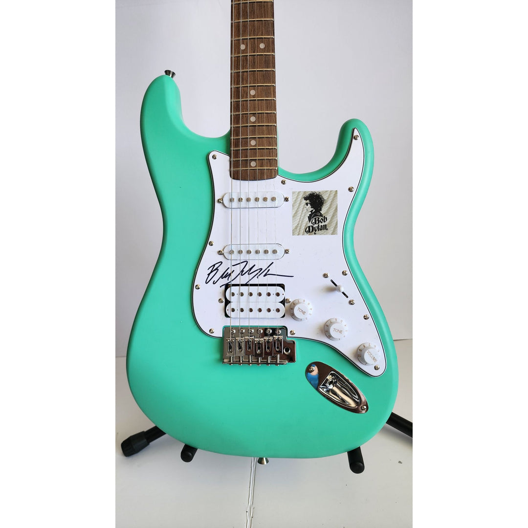 Bob Dylan Fender Stratocaster electric guitar signed with proof