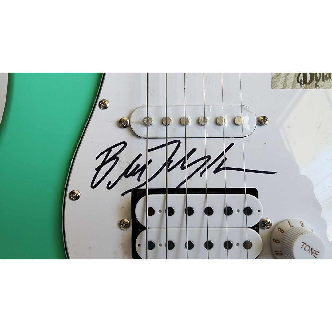 Bob Dylan Fender Stratocaster electric guitar signed with proof
