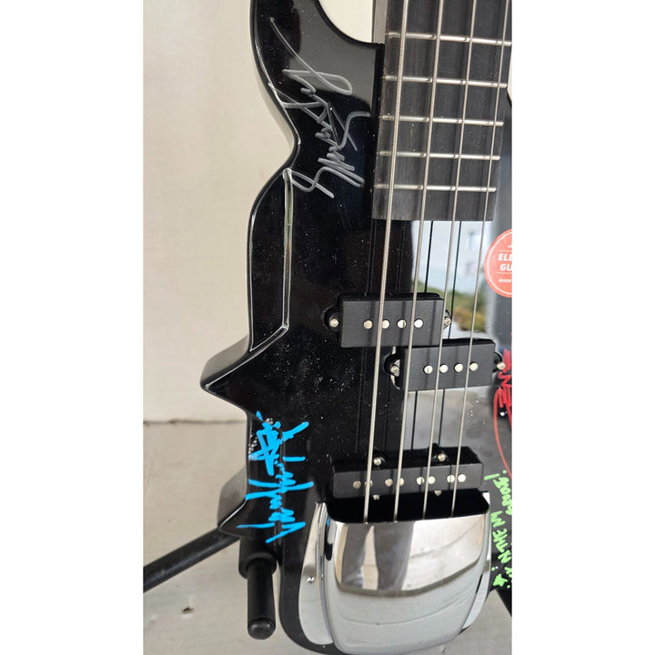 Kiss Gene Simmons Peter Criss, Paul Stanley, Ace Frehley and Eric Singer axe bass guitar signed with proof.
