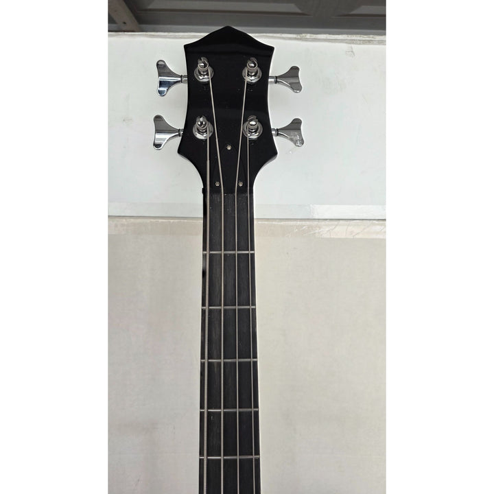 Kiss Gene Simmons Peter Criss, Paul Stanley, Ace Frehley and Eric Singer axe bass guitar signed with proof.