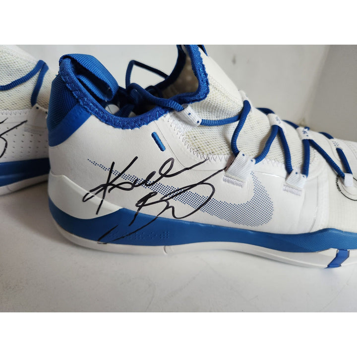 Kobe Bryant "The Mamba" Los Angeles Lakers game model Nike shoes signed with proof