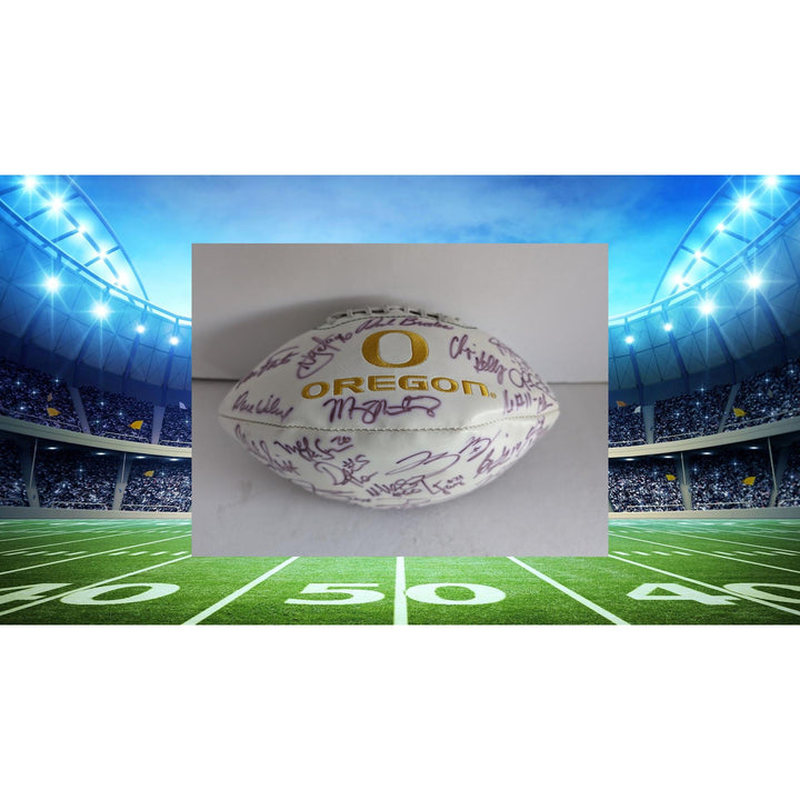 Oregon Ducks Dan Fouts Rich Brooks Chip Kelly Marcus Marriota all time greats signed football