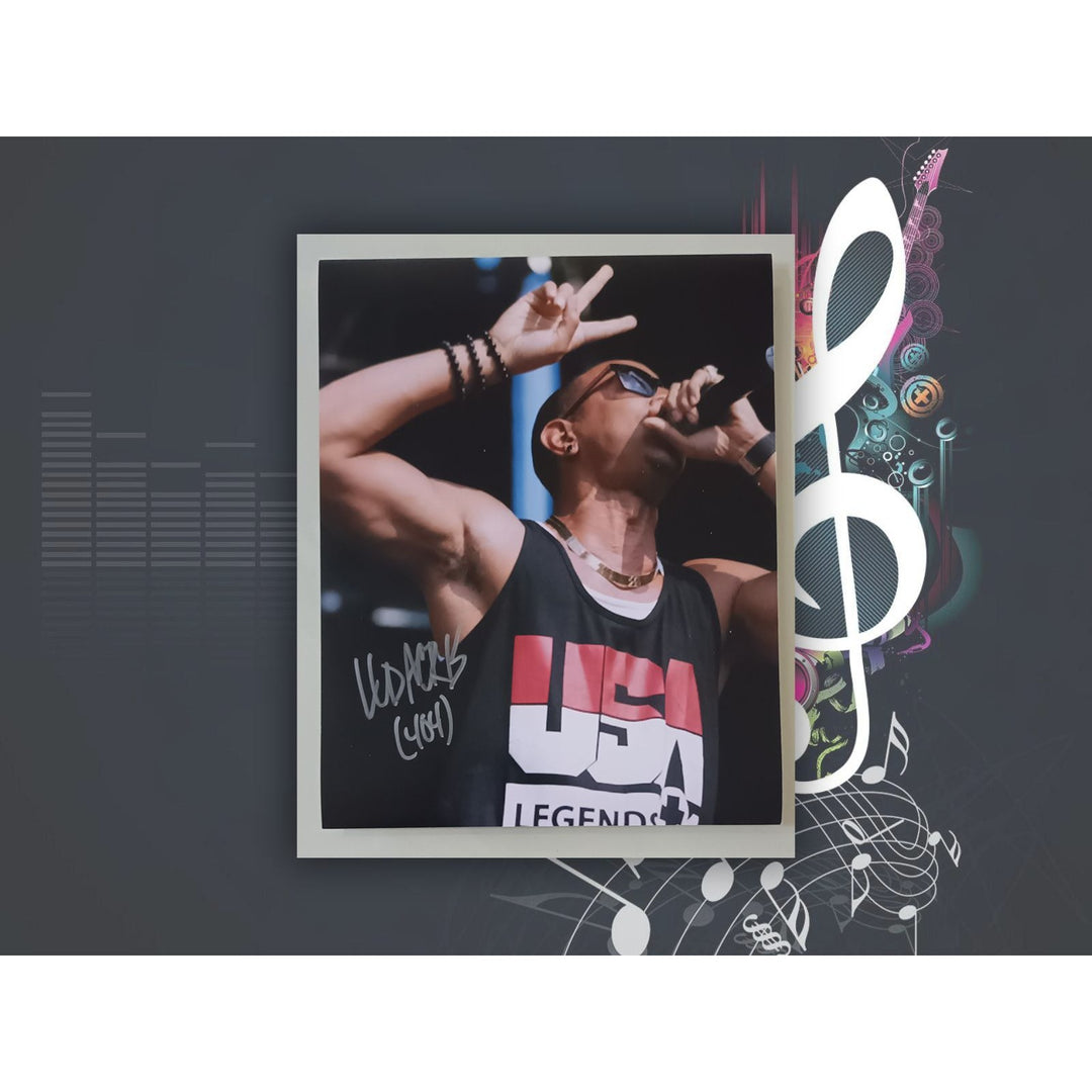 Ludacris 8x10 photo signed