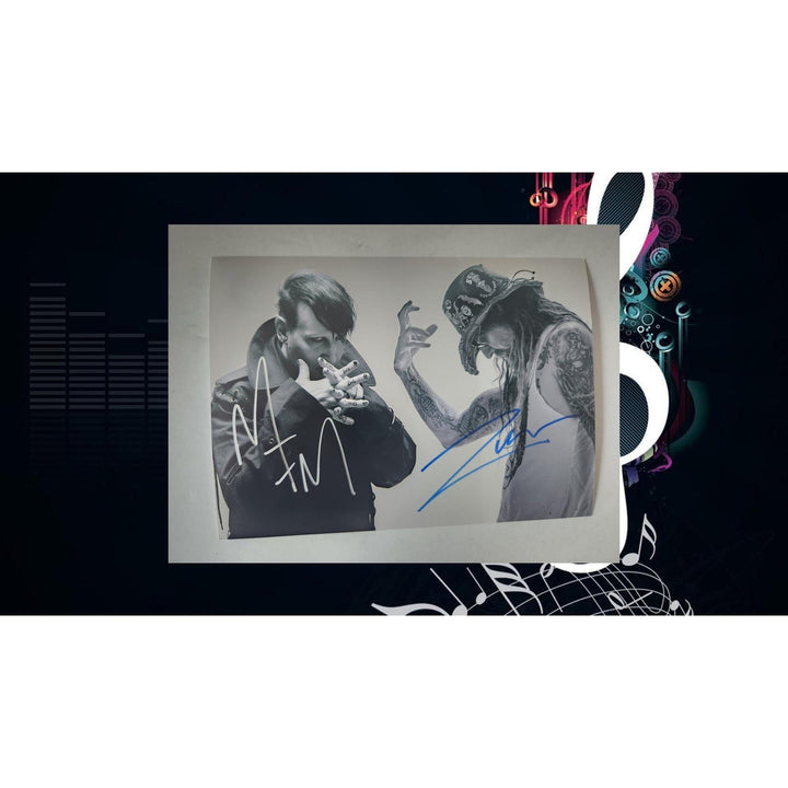 Marilyn Manson and Rob Zombie 5x7 photo signed with proof Awesome Artifacts