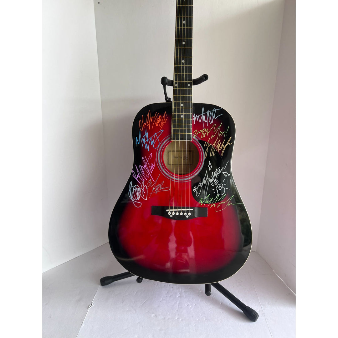 Bruce Springsteen Clarence Clemons Roy Bittan Patty Scialfa and the E Street Band full size acoustic guitar signed with proof 8 sigs.