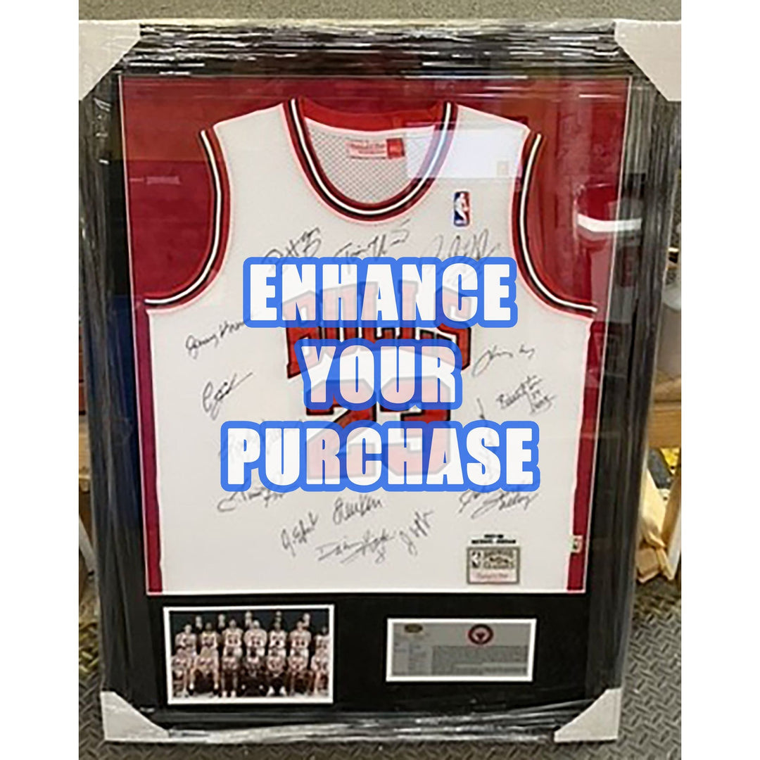 LeBron James, Shaquille O'Neal 2019 Cleveland Cavaliers team signed jersey signed with proof